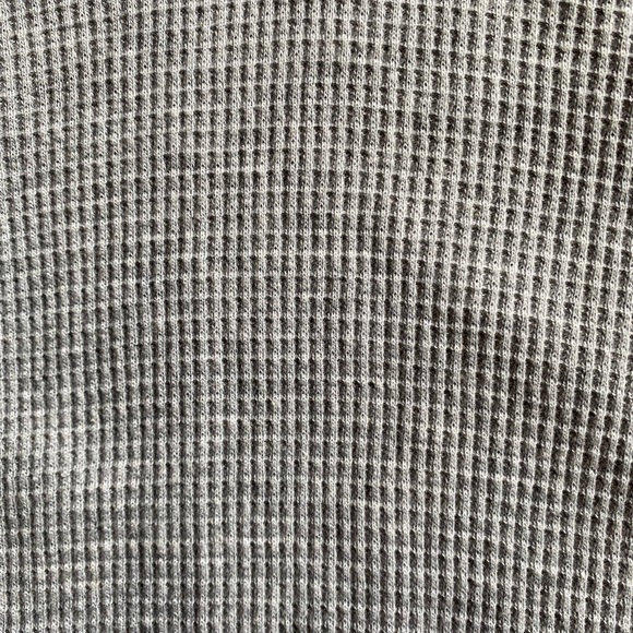 Aritzia grey waffle long sleeve size S - Picture 2 of 3